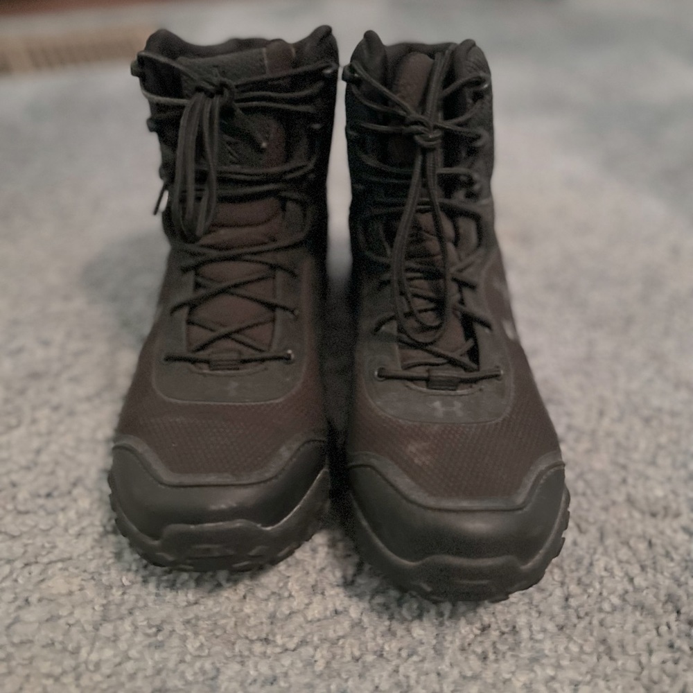 Under armor women’s tactical boot size 8.5
